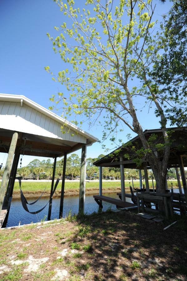 Lower Suwannee Old Town Exterior photo