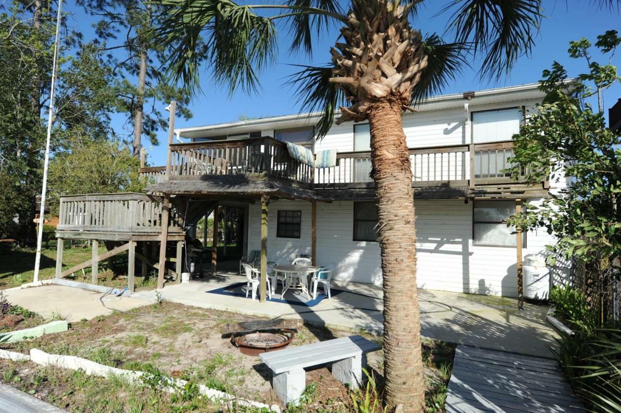 Lower Suwannee Old Town Exterior photo